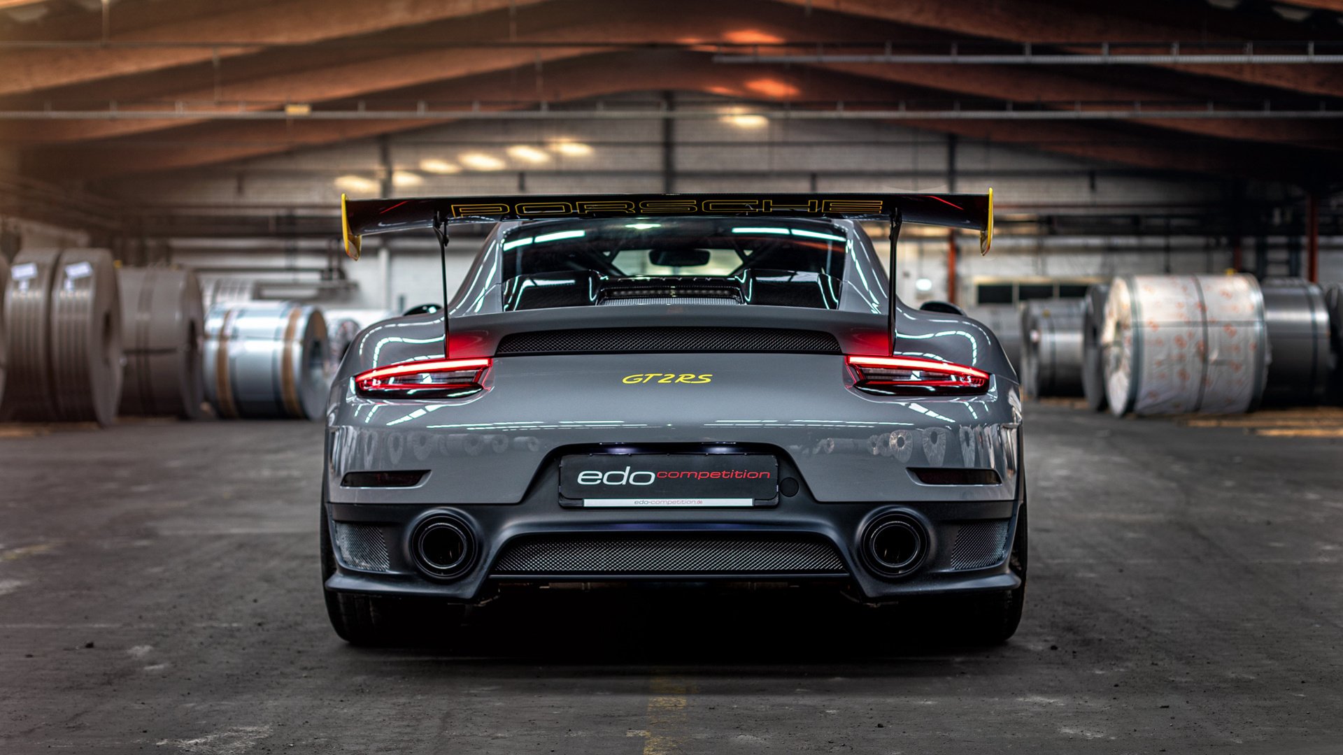 巅峰夜，永不掉线的神话，当欧冠血性与浓眉坚毅隔空击掌