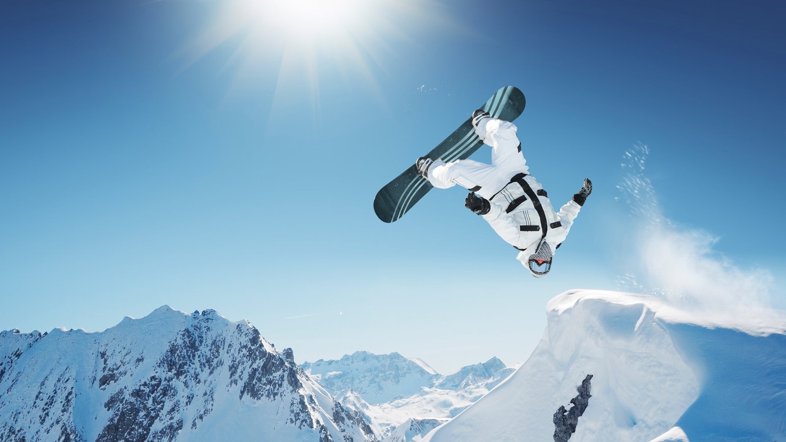 轰鸣的序曲，从黄蜂灰熊之战，到塔图姆的奥运接管时刻