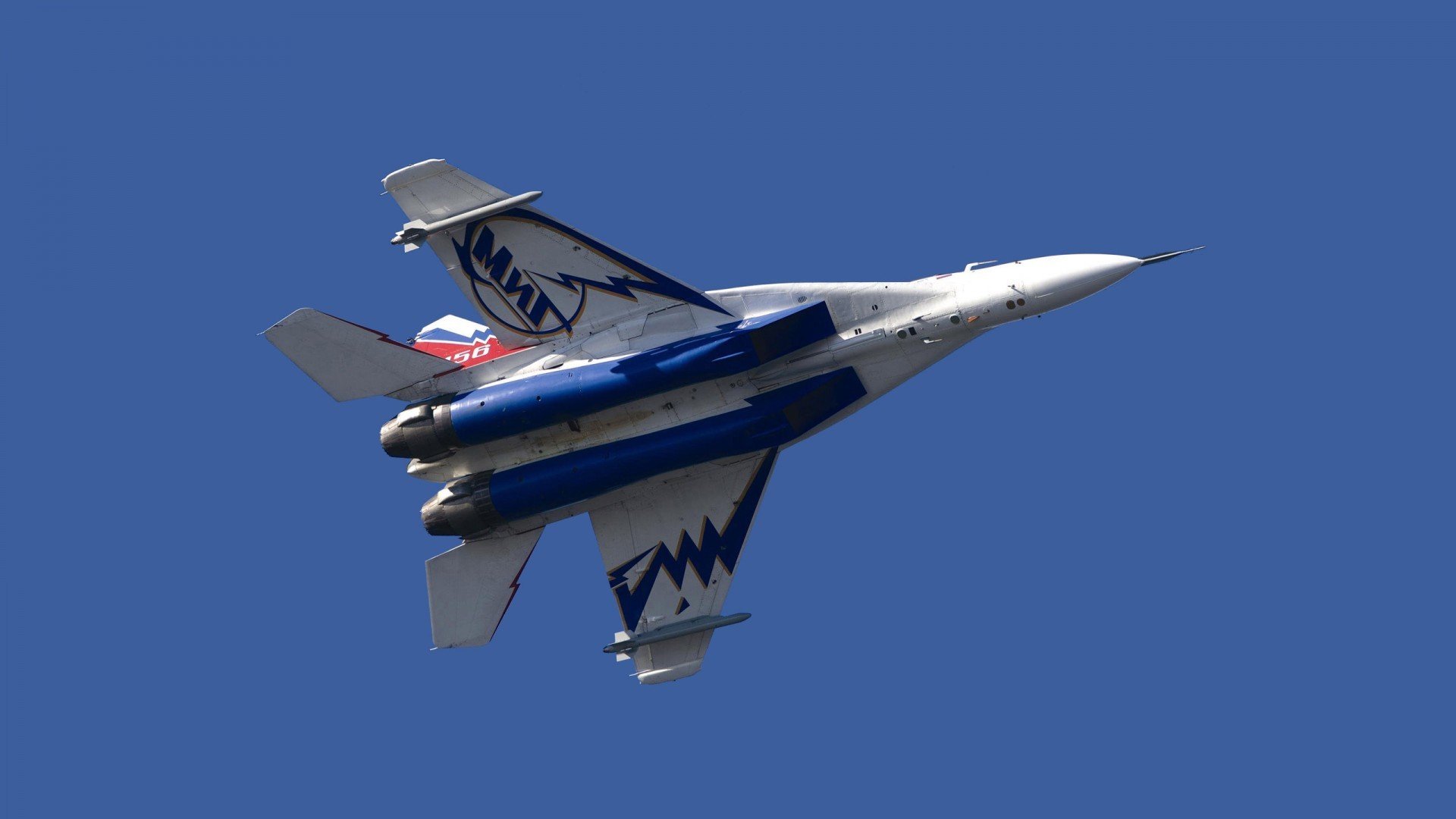 东方魔法照亮圣西罗的桑巴星空,久保建英的爆发如何为AC米兰的巴西蓝图注入灵魂