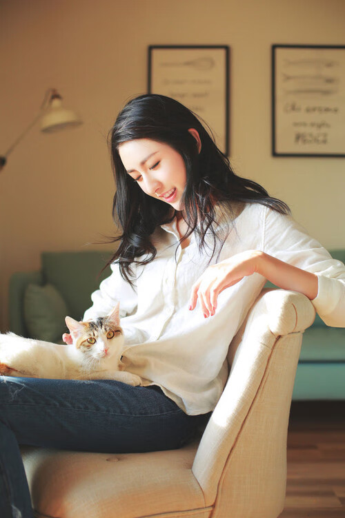 跨界！广厦队强势拿下步行者，杜兰特竟在F1新赛季揭幕战接管比赛