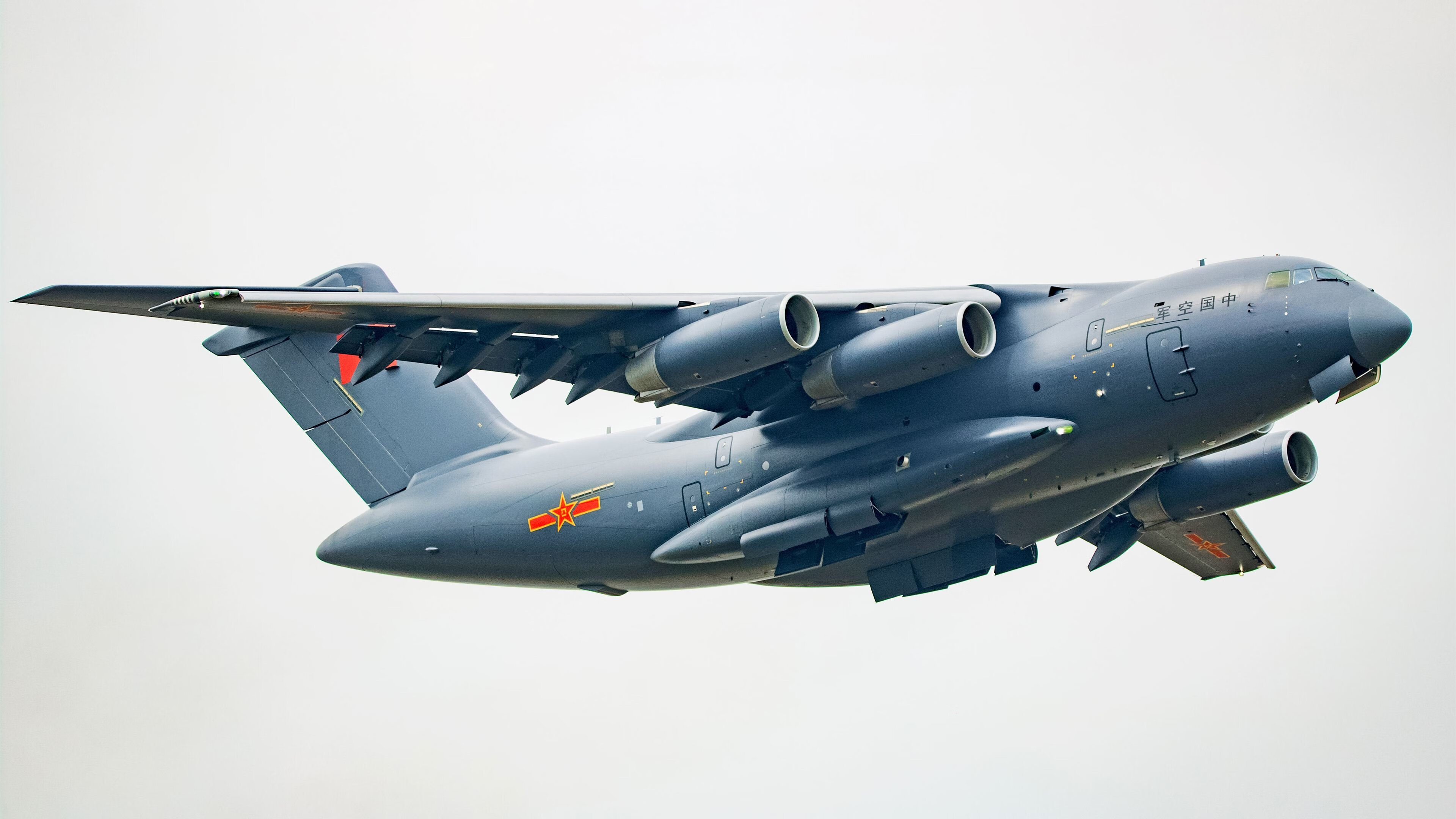 东方奇迹夜，广厦掀翻骑士铁幕，贝恩在世界排名争夺战中接管比赛