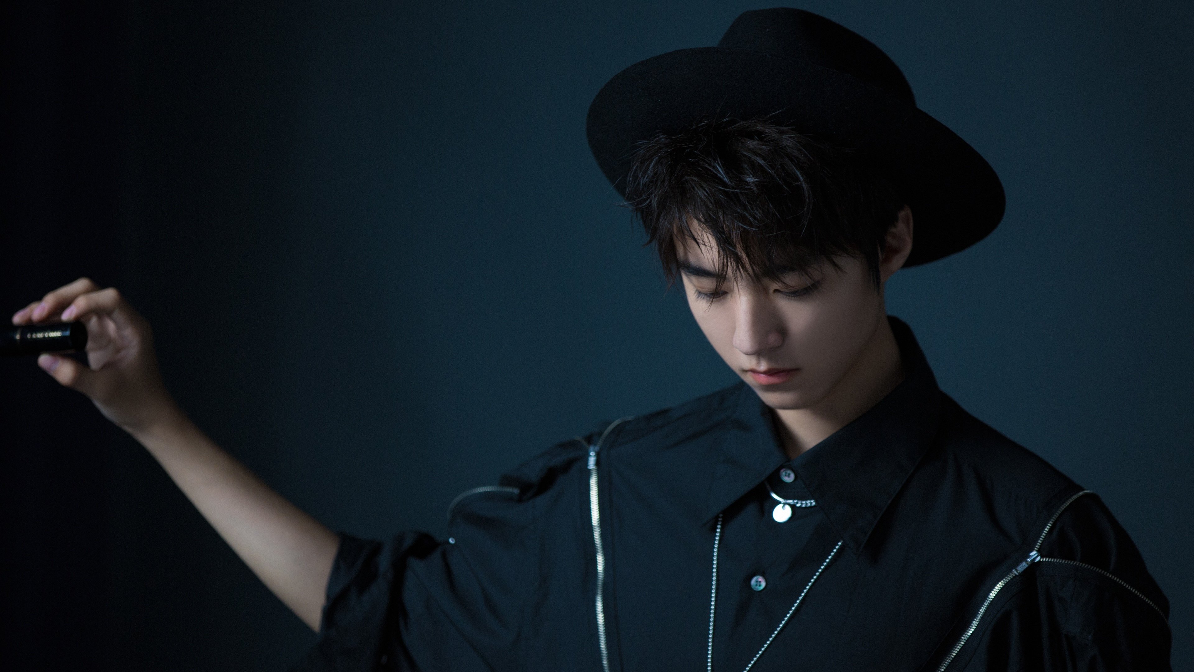 现代罗德曼，赖斯在攻防两端的统治性夜晚