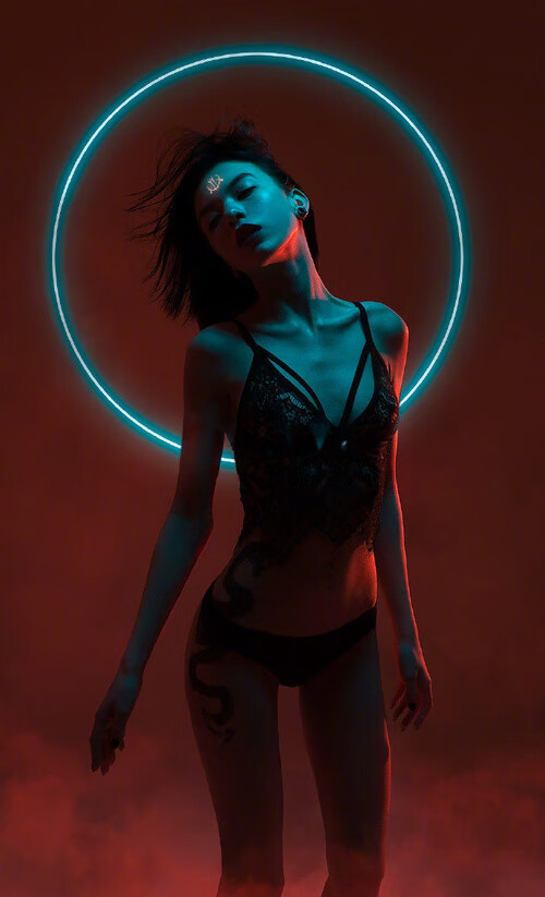 首先，扩展思维，拟定一个抓人眼球的标题